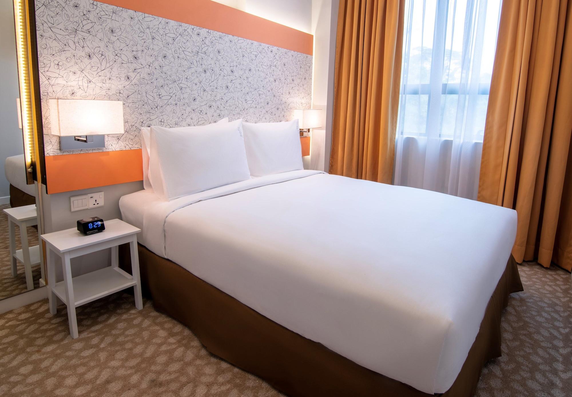 Holiday Inn Express & Suites Johor Bahru By Ihg Exterior foto